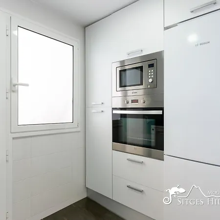 Apartament Modern Lily Close To With Com Pool And Ac Sitges